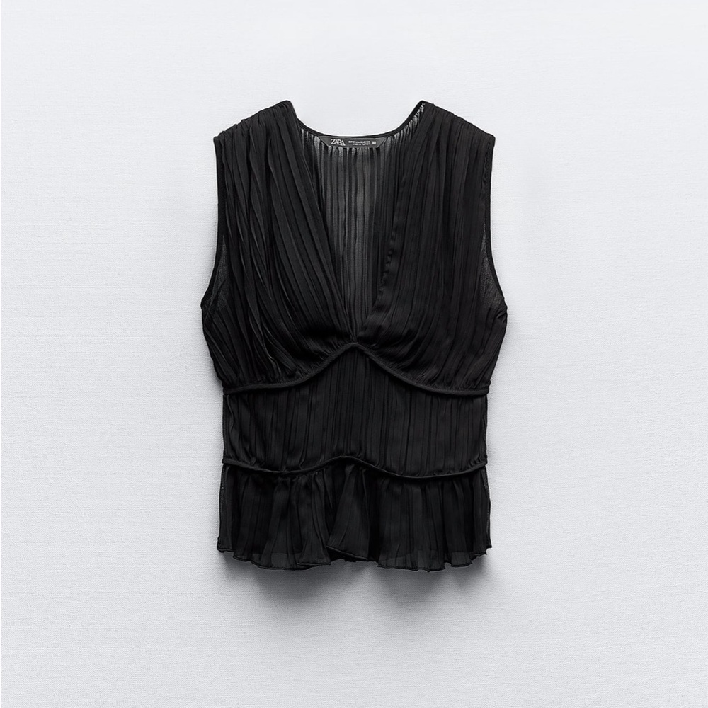 Pleated Top - Picture 3 of 6